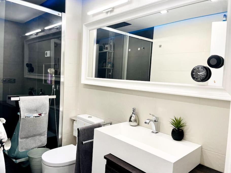 Nuevo!! Apartamento Lujo&Confort. Parking Sevilla Exteriér fotografie